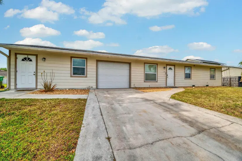 Picture of 219 SW Holden Terrace, Port St Lucie FL 34984