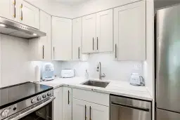 Picture of 235 Seaview Ct G1, Marco Island, FL 34145