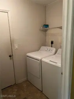 Picture of 3854 Washington Ave, Fort Myers, FL 33916