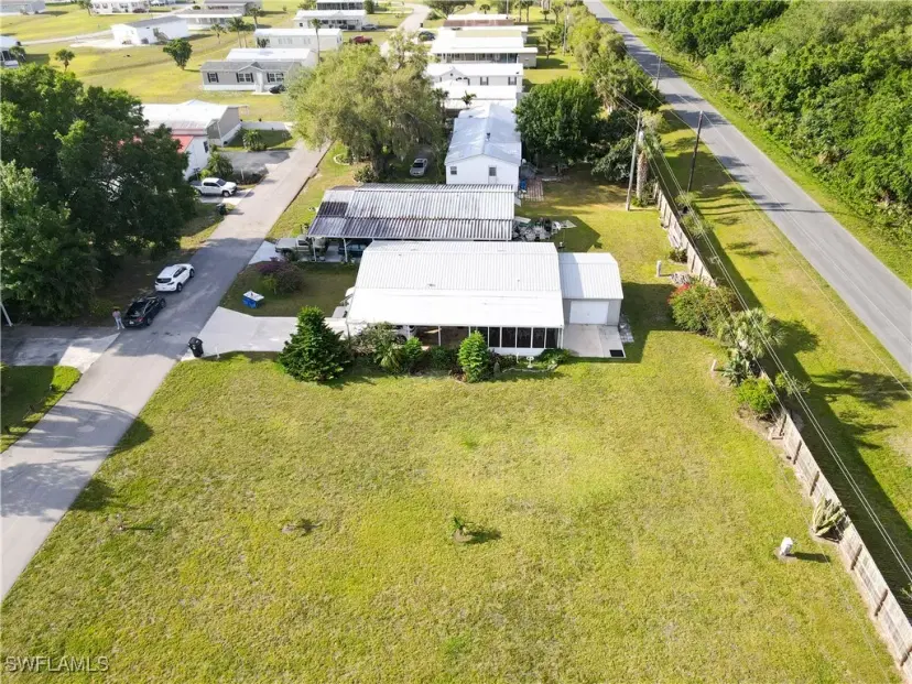 Picture of 933 Yacht Club Way, Moore Haven FL 33471