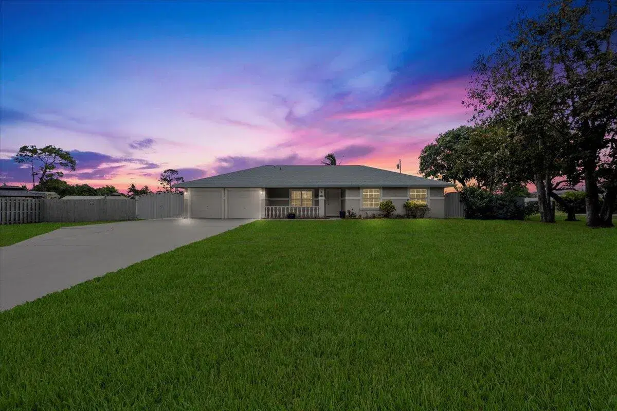 Picture of 932 Cracker Street, West Palm Beach, FL 33413
