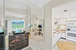 Picture of 606 Courtside Dr F201, Naples, FL 34105