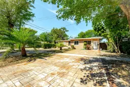Picture of 1285 NE 154Th Street, North Miami Beach, FL 33162