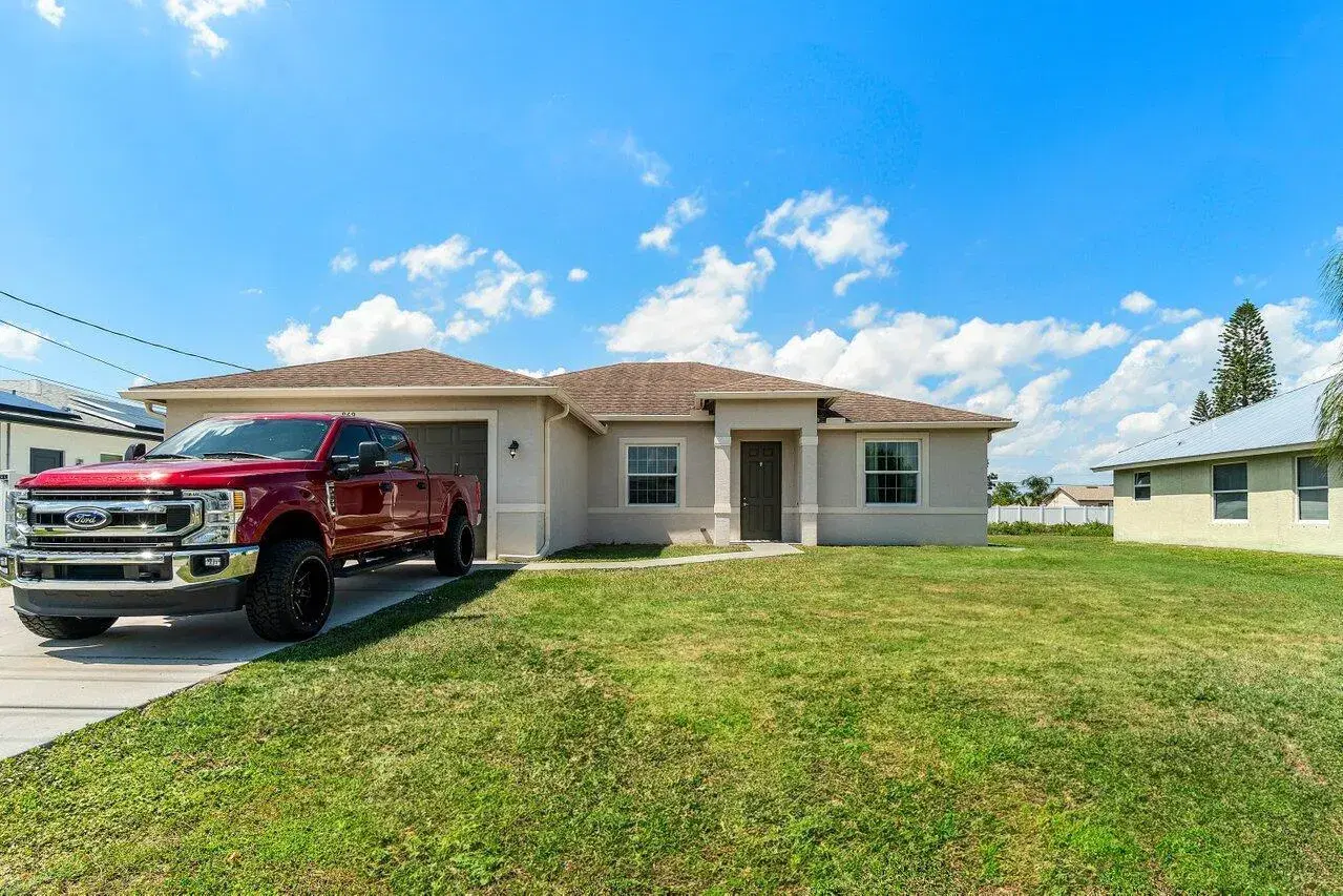 Picture of 969 SW Mcdevitt Avenue, Port St Lucie, FL 34953