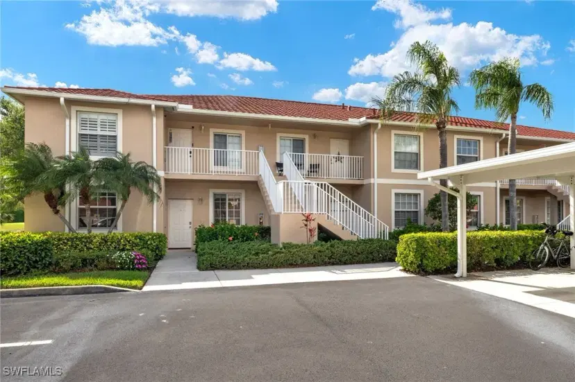 Picture of 2855 Cypress Trace Cir 101, Naples FL 34119