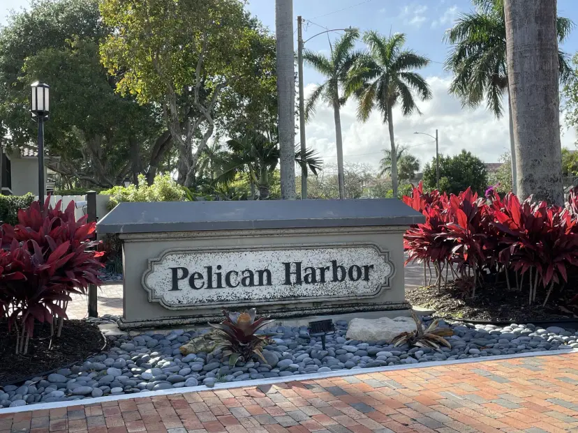 Picture of 40 Pelican Pointe 105 Drive 105, Delray Beach FL 33483