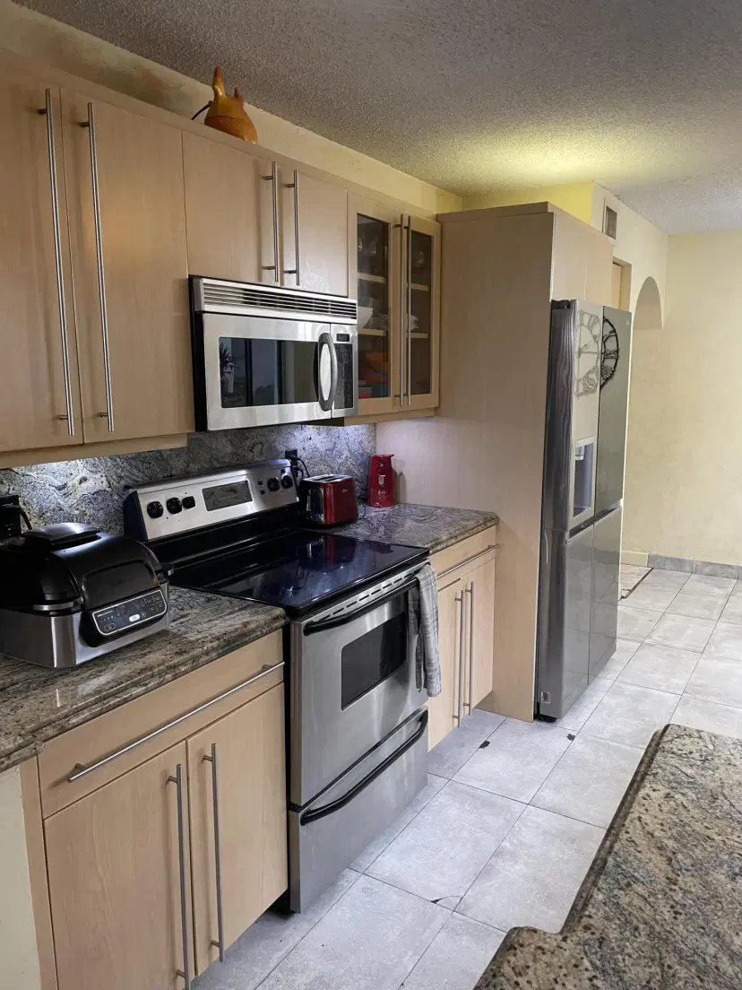 Picture of 40 Pelican Pointe 105 Drive 105, Delray Beach FL 33483