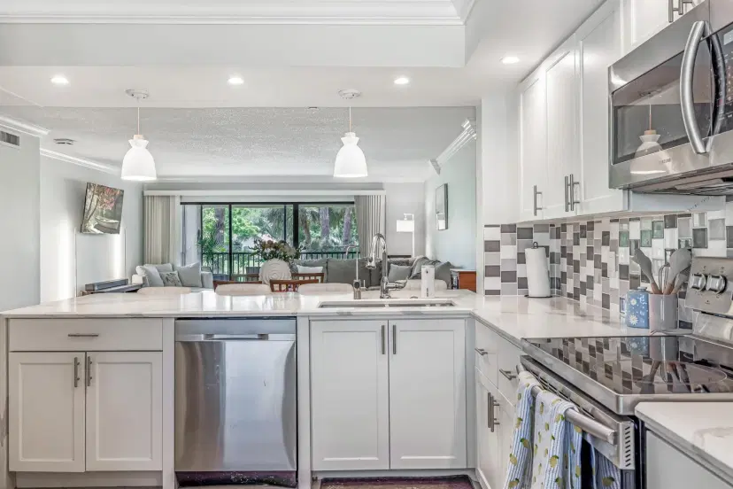 Picture of 12926 Briarlake Drive 201, Palm Beach Gardens FL 33418