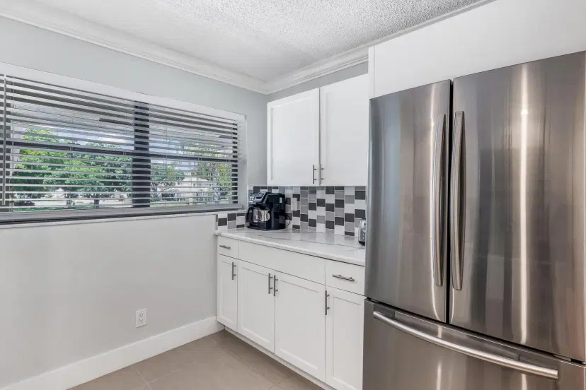 Picture of 12926 Briarlake Drive 201, Palm Beach Gardens FL 33418