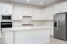 Picture of 42568 Adirondack Dr, Punta Gorda, FL 33982