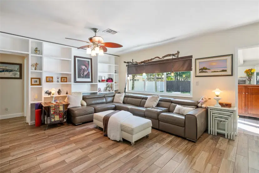 Picture of 274 Tropic Dr, Lauderdale By The Sea FL 33308
