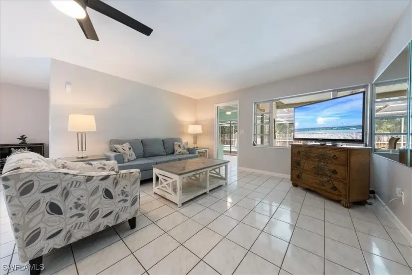 Picture of 1147 Shady Rest Ln, Naples FL 34103