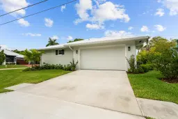 Picture of 845 SW 34Th Terrace, Palm City, FL 34990