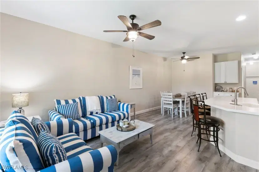 Picture of 462 Tallwood St 101, Marco Island FL 34145