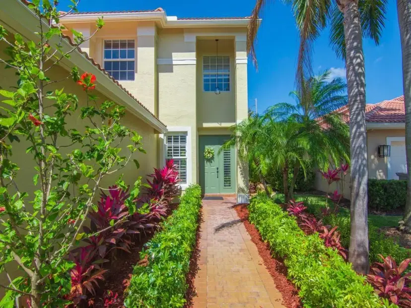 Picture of 1907 Grey Falcon Circle Sw, Vero Beach FL 32962