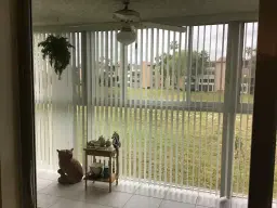 Picture of 7340 Lake Circle Dr 205, Margate, FL 33063