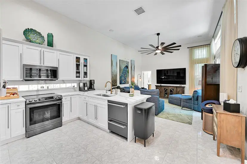 Picture of 4211 NW 67Th Ter, Coral Springs FL 33067