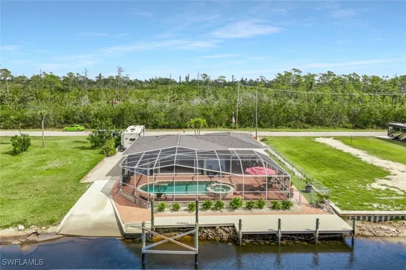 Picture of 6325 Park Rd, Fort Myers FL 33908