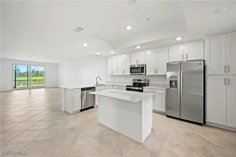 Picture of 15295 Bluffton Ln 1011, Punta Gorda FL 33982