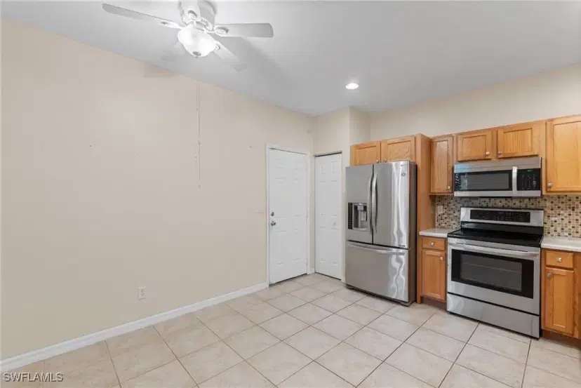 Picture of 10033 Salina St, Fort Myers FL 33905