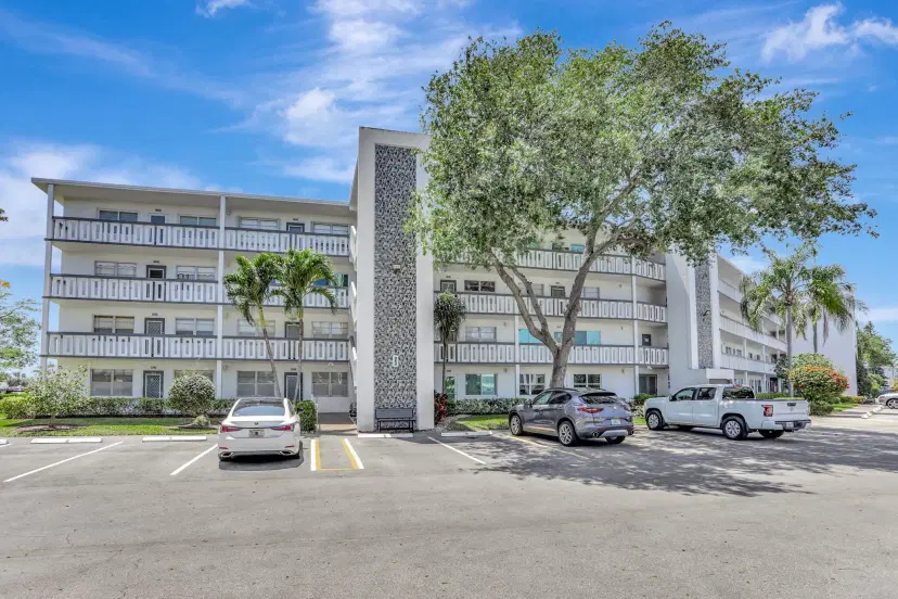 Picture of 3034 Oakridge D 3034, Deerfield Beach FL 33442