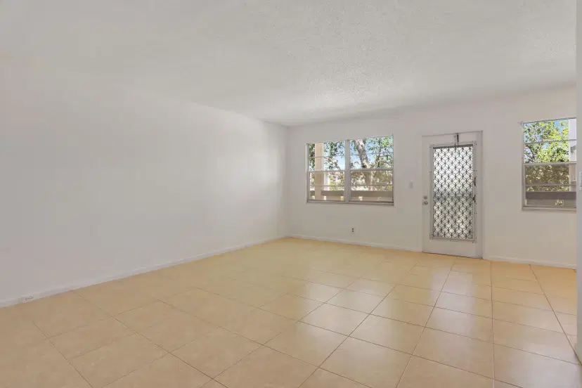 Picture of 3034 Oakridge D 3034, Deerfield Beach FL 33442