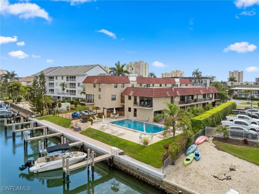 Picture of 911 Huron Ct 9, Marco Island FL 34145