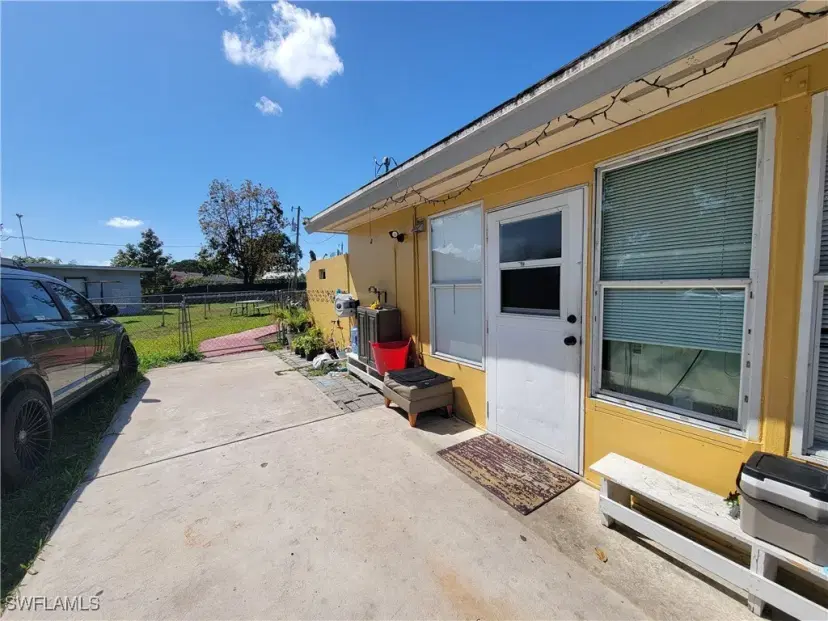 Picture of 10 E Jersey Rd, Lehigh Acres FL 33936