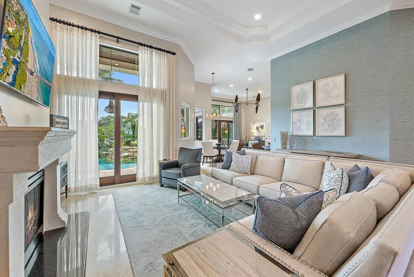 Picture of 19028 SE Windward Island Lane, Jupiter, FL 33458