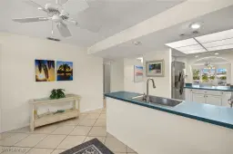Picture of 1827 SE 41St St 2E, Cape Coral, FL 33904