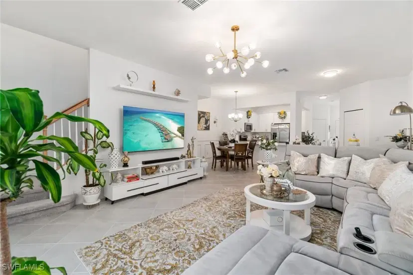 Picture of 2926 Citrus St, Naples FL 34120