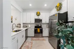 Picture of 2926 Citrus St, Naples, FL 34120