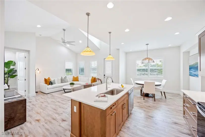 Picture of 7018 Saona Ct, Naples FL 34113