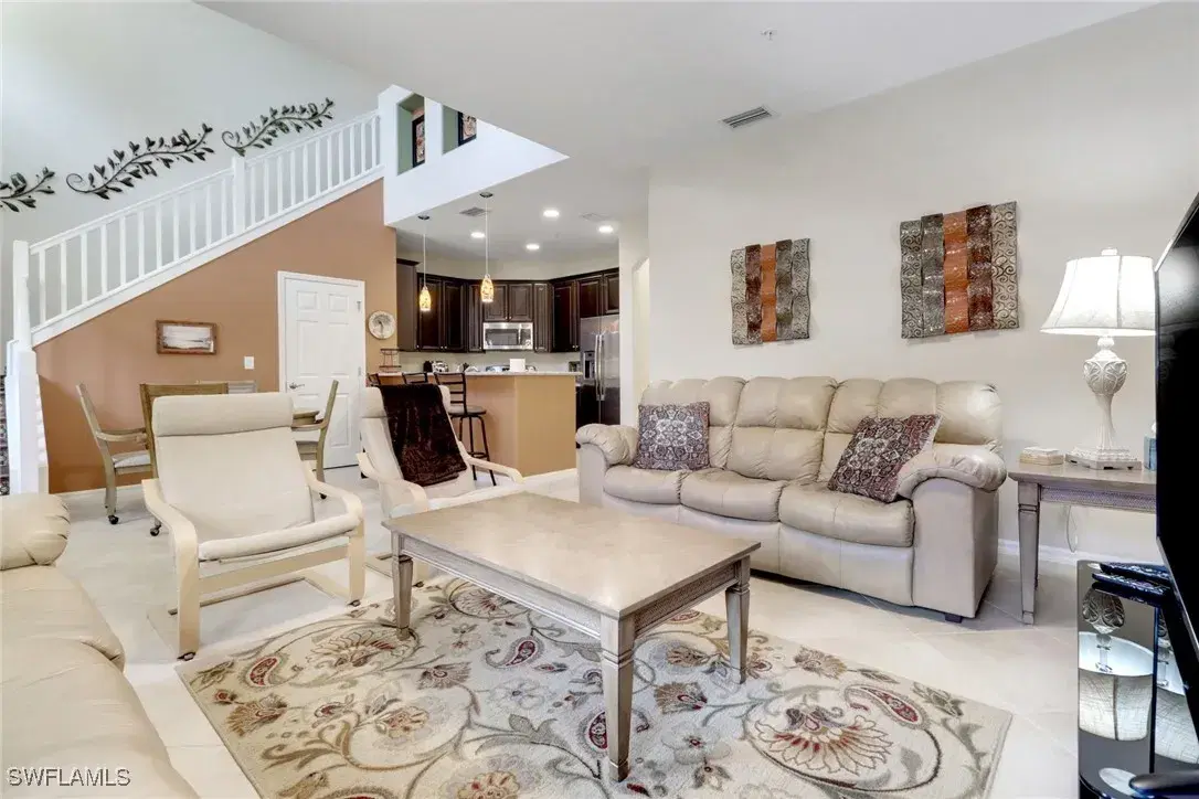 Picture of 9065 Albion Ln N 4903, Naples, FL 34113