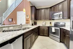 Picture of 9065 Albion Ln N 4903, Naples, FL 34113