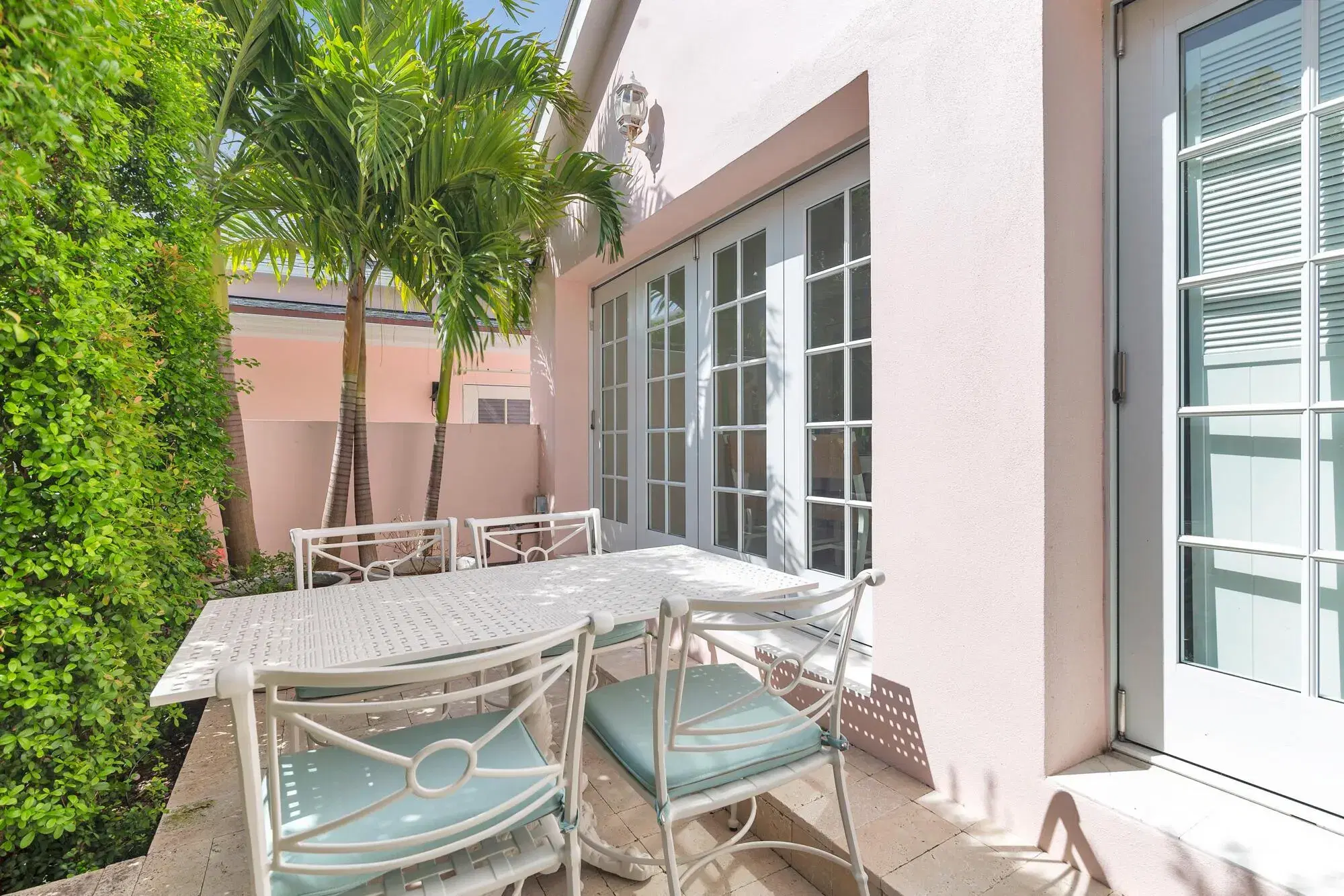 Picture of 173 Peruvian Avenue 3, Palm Beach, FL 33480