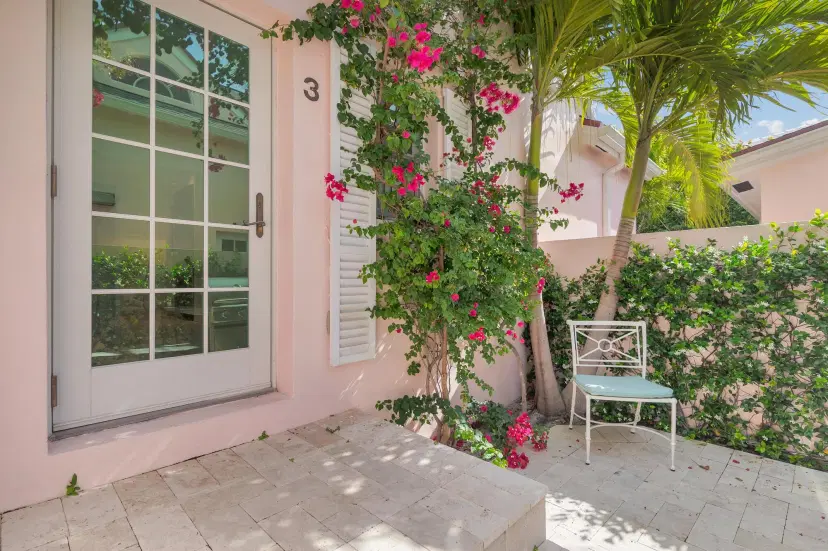 Picture of 173 Peruvian Avenue 3, Palm Beach FL 33480