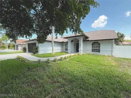 Picture of 2285 River Reach Dr, Naples, FL 34104