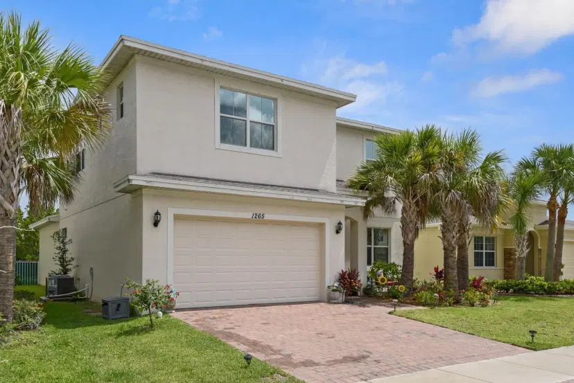 Picture of 1265 NW Leonardo Circle, Port St Lucie FL 34986