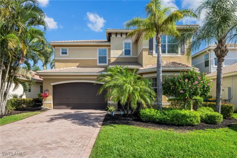 Picture of 6717 Marbella Ln, Naples FL 34105