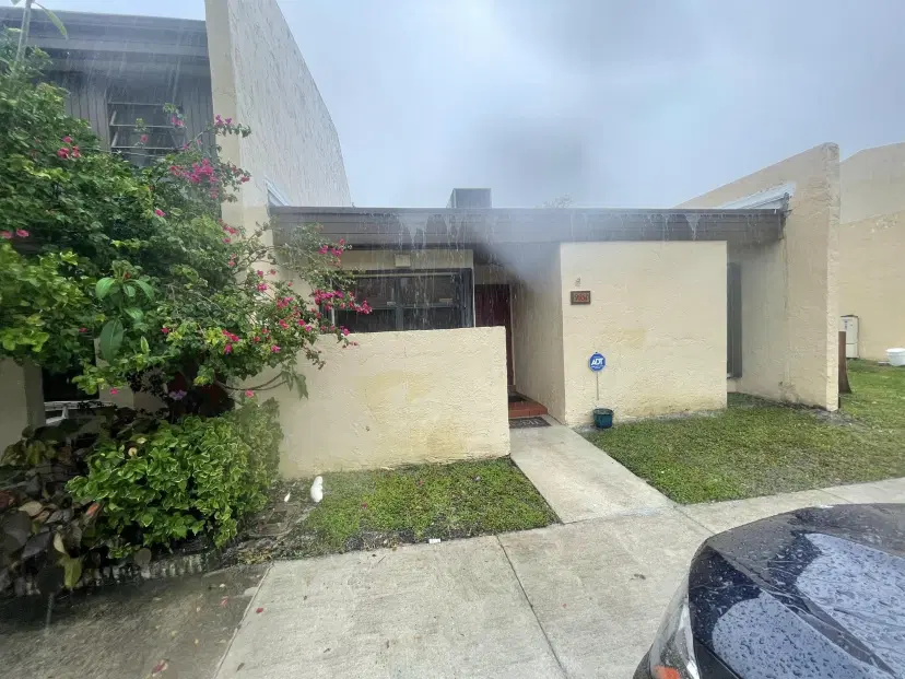 Picture of 9930 NW 10Th Street 9, Pembroke Pines FL 33024