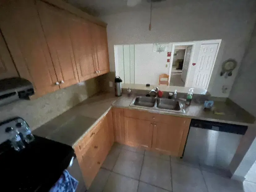 Picture of 9930 NW 10Th Street 9, Pembroke Pines FL 33024
