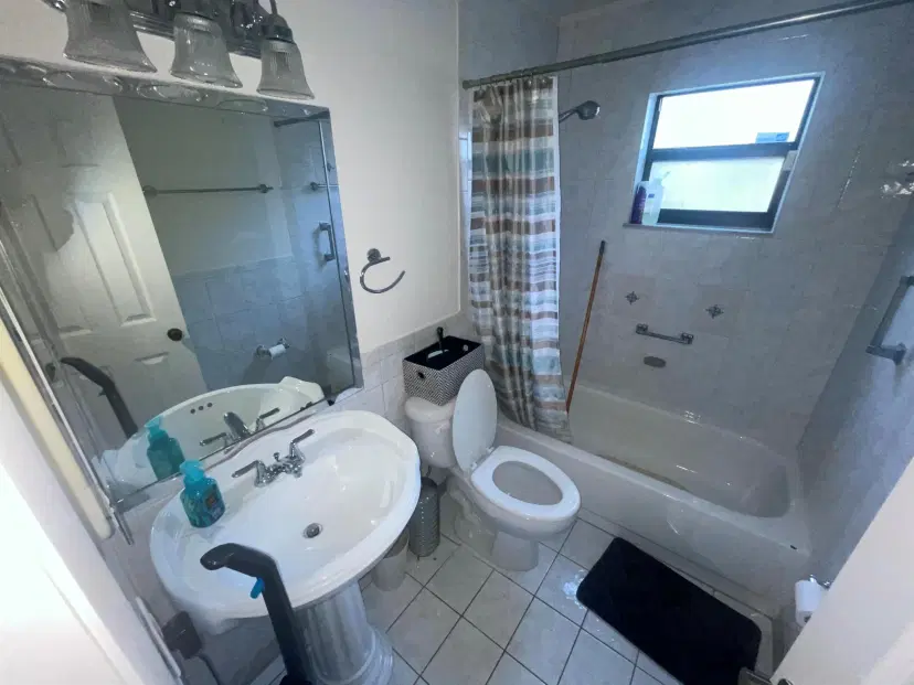 Picture of 9930 NW 10Th Street 9, Pembroke Pines FL 33024