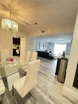 Picture of 4156 Inverrary Dr 204, Lauderhill, FL 33319