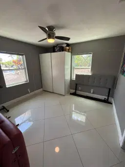 Picture of 5625 NE 6Th Ave, Fort Lauderdale, FL 33334