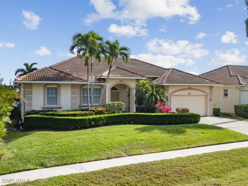 Picture of 1641 Villa Ct, Marco Island FL 34145
