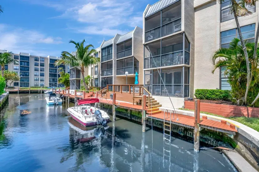 Picture of 16 Royal Palm Way 103, Boca Raton FL 33432