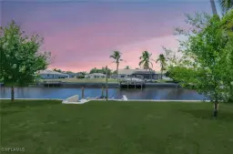 Picture of 2226 SE 19Th Pl, Cape Coral, FL 33990