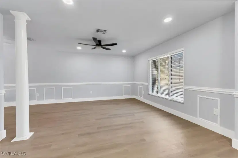 Picture of 4290 Yucatan Cir, Port Charlotte FL 33948