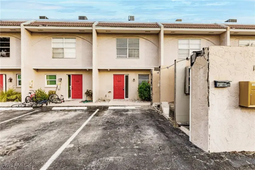 Picture of 1123 SW 48Th Ter 103, Cape Coral FL 33914
